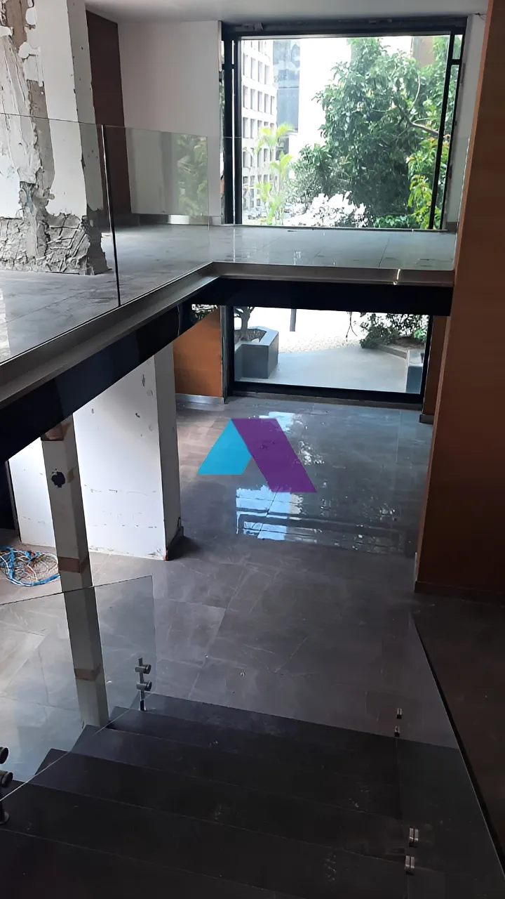 Shop for rent in Achrafieh