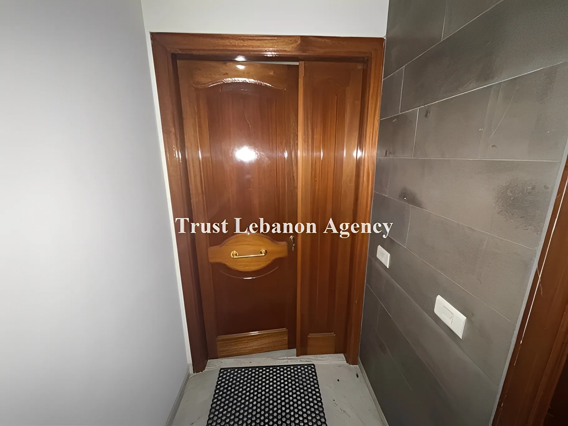 Office for rent in Metn, Bawchriye