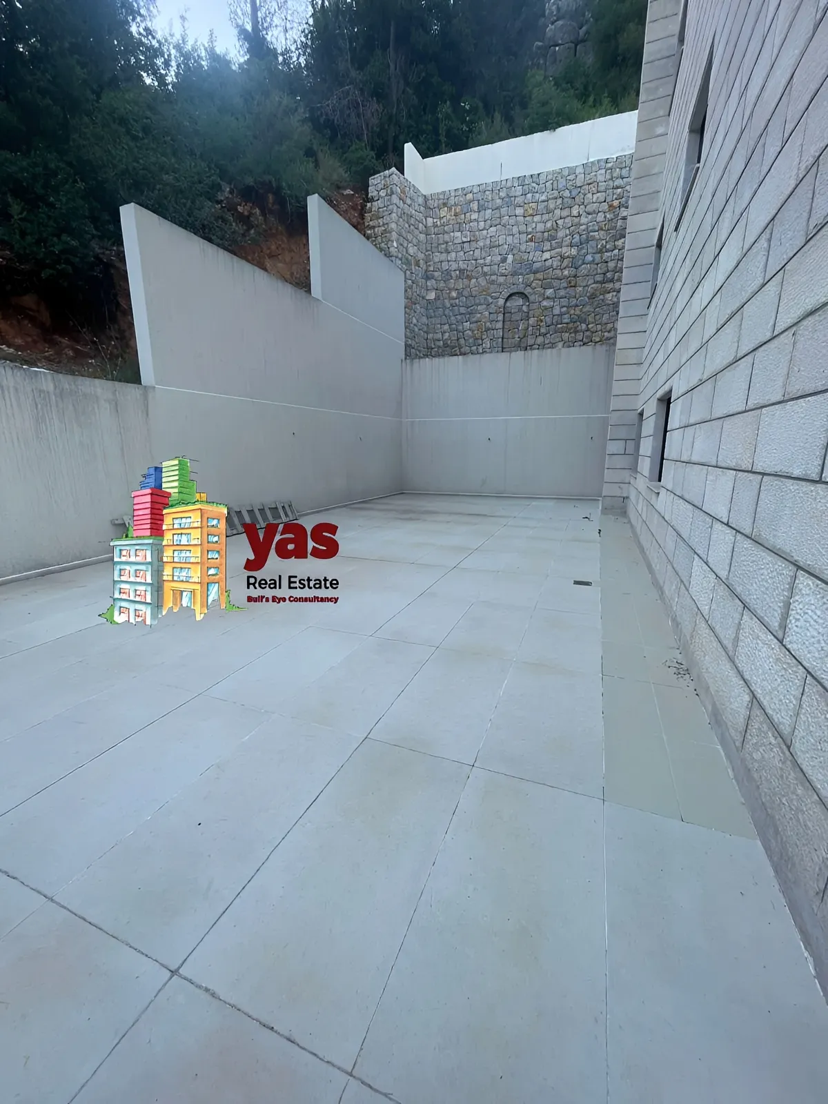 Apartment for Sale in Baabdat