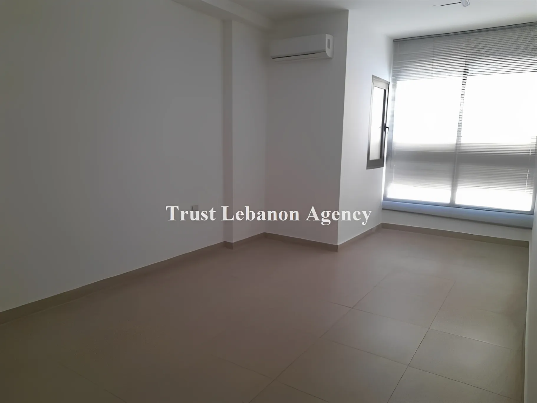 Apartment for Sale in Beirut - 3 bed, 4 bath