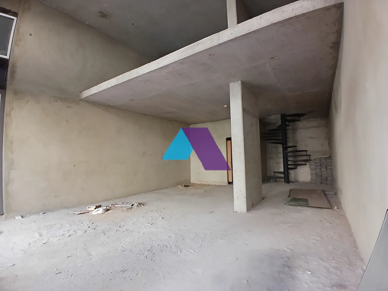Apartment for Sale in Achrafieh - 1 bath