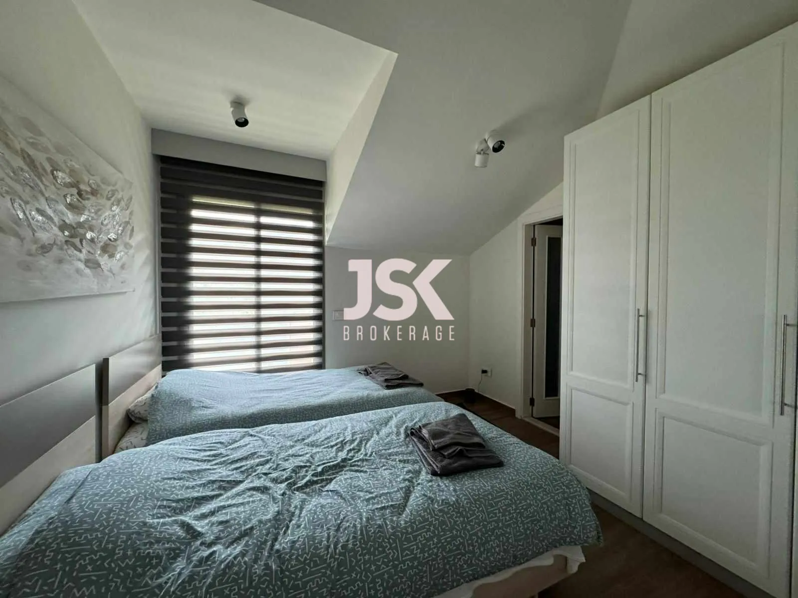 Apartment for Sale in Ain Saadeh