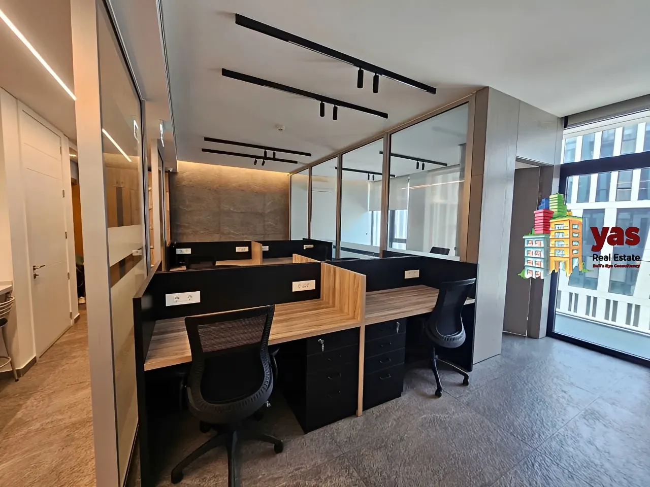 Office for rent in Dbayeh