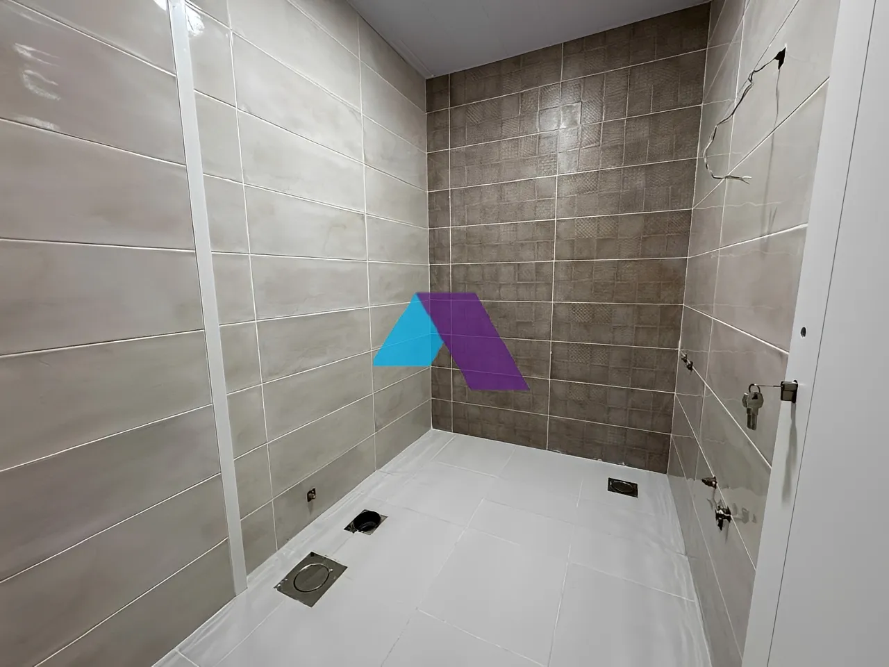 Apartment for Sale in Halat
