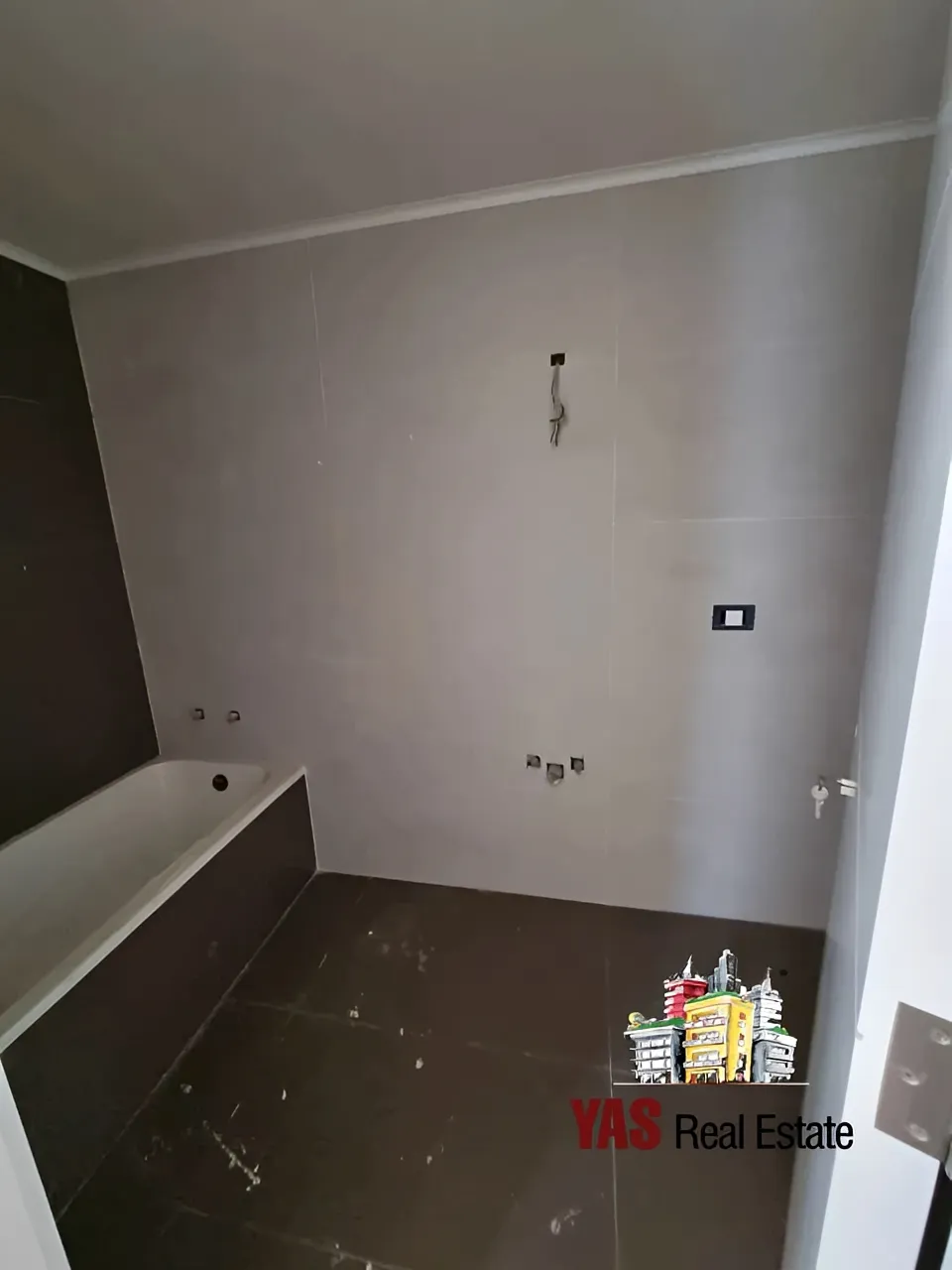Apartment for Sale in Ain Saadeh - 3 bed, 3 bath