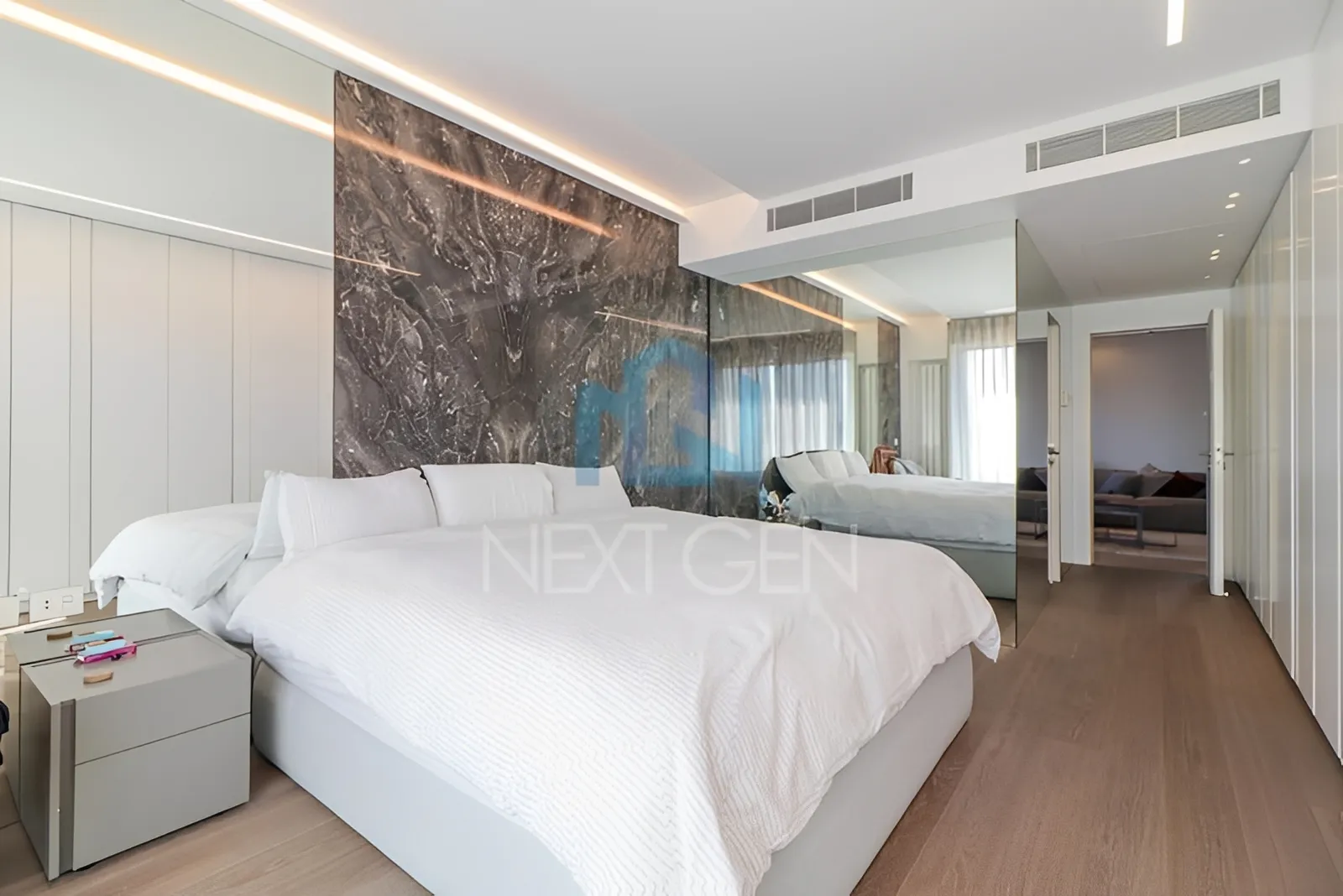 Apartment for Sale in Ain Al Tineh