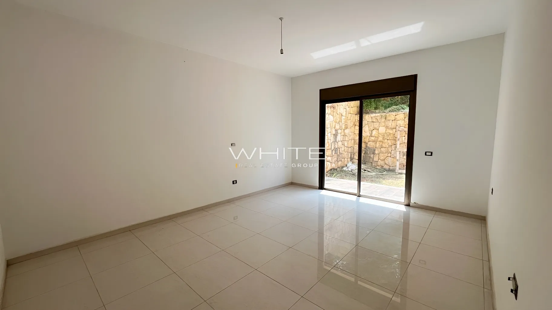 Apartment for sale in Mtayleb, Lebanon - 3 bed, 4 bath