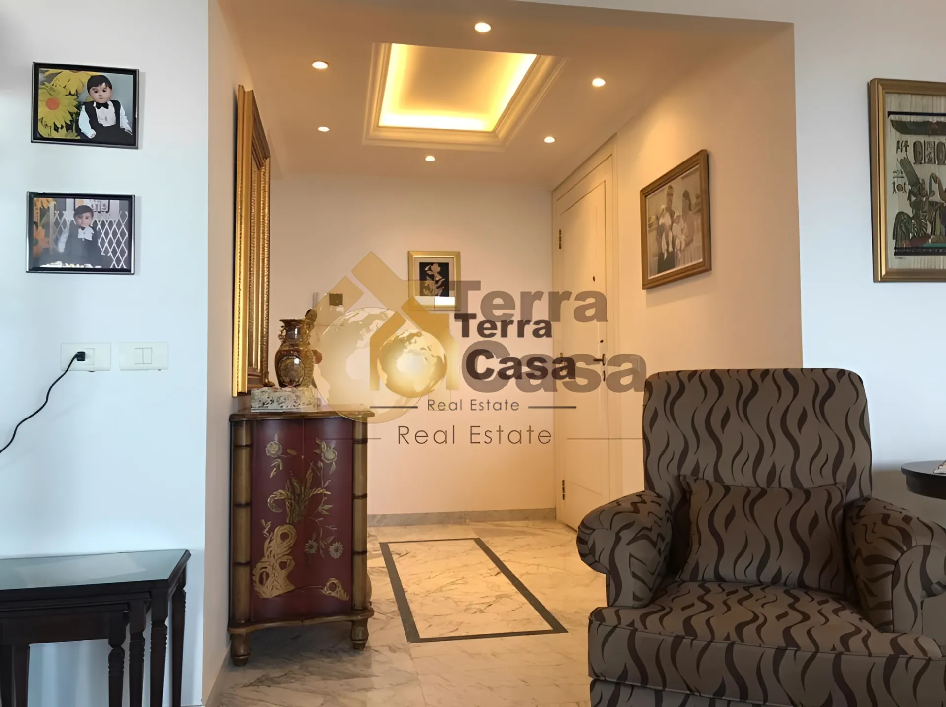 Apartment for sale in Haret Sakher