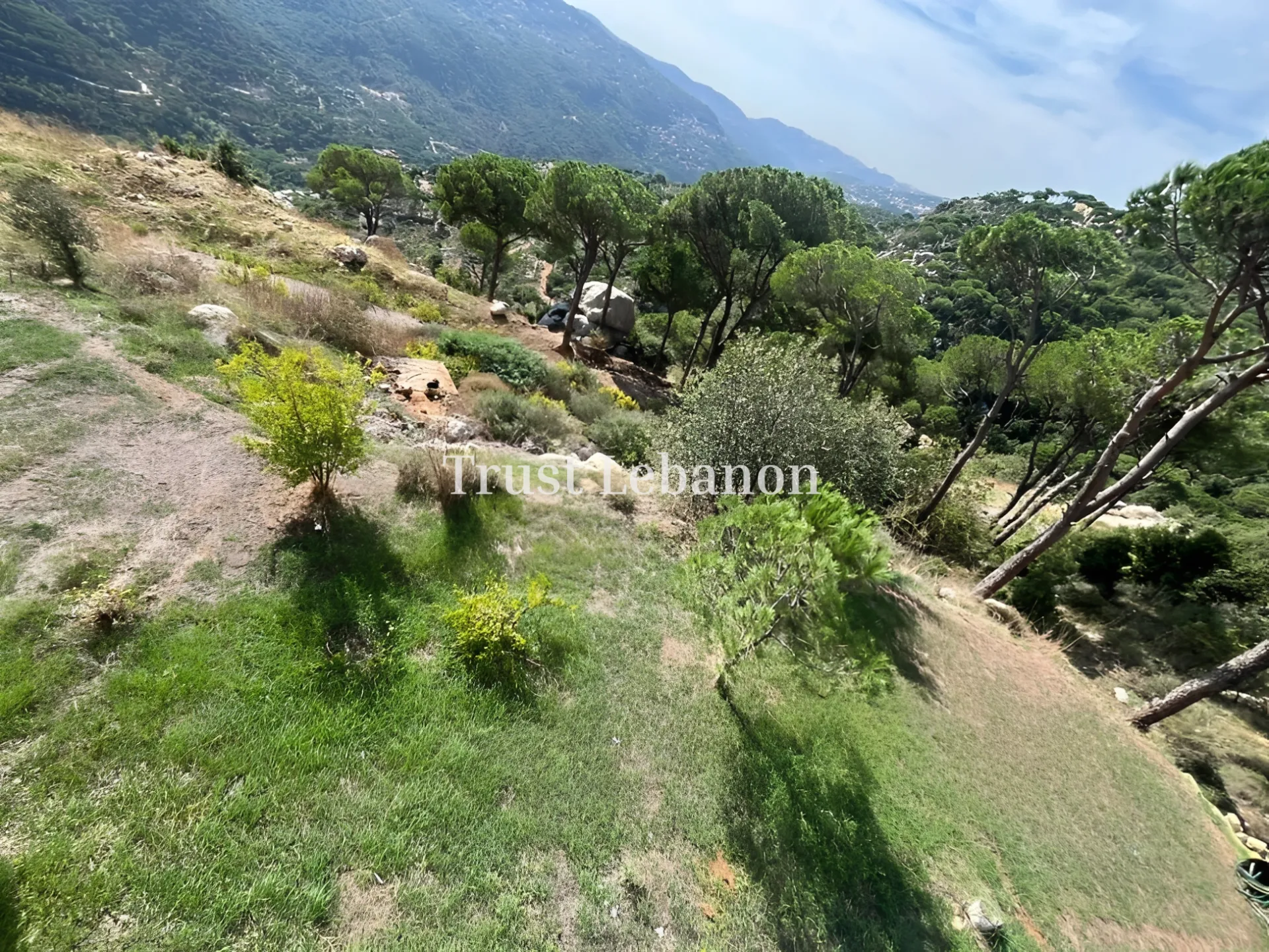 Residential Land for rent in Qaaqour