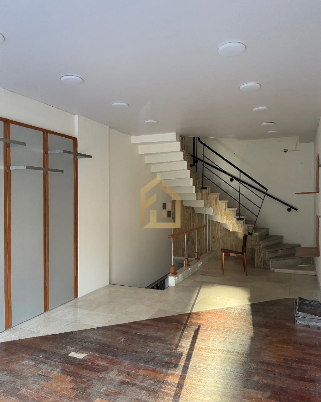 Shop for rent in Jal El Dib, Lebanon