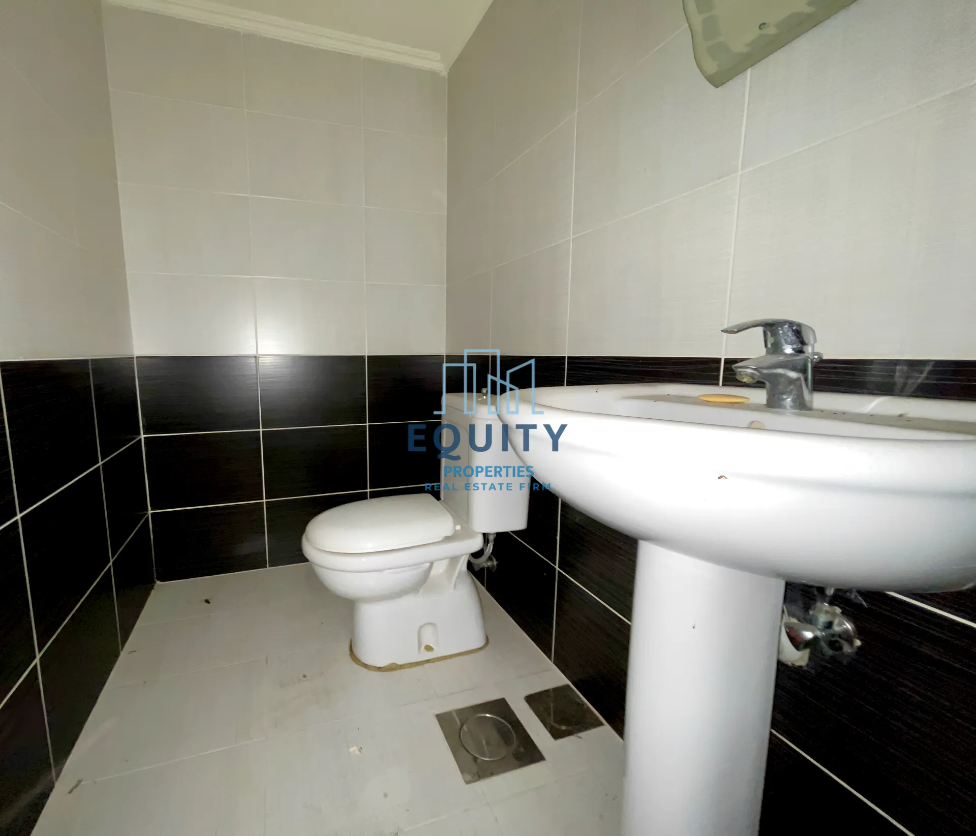 Apartment for Sale in Zouk Mkayel - 2 bed, 2 bath