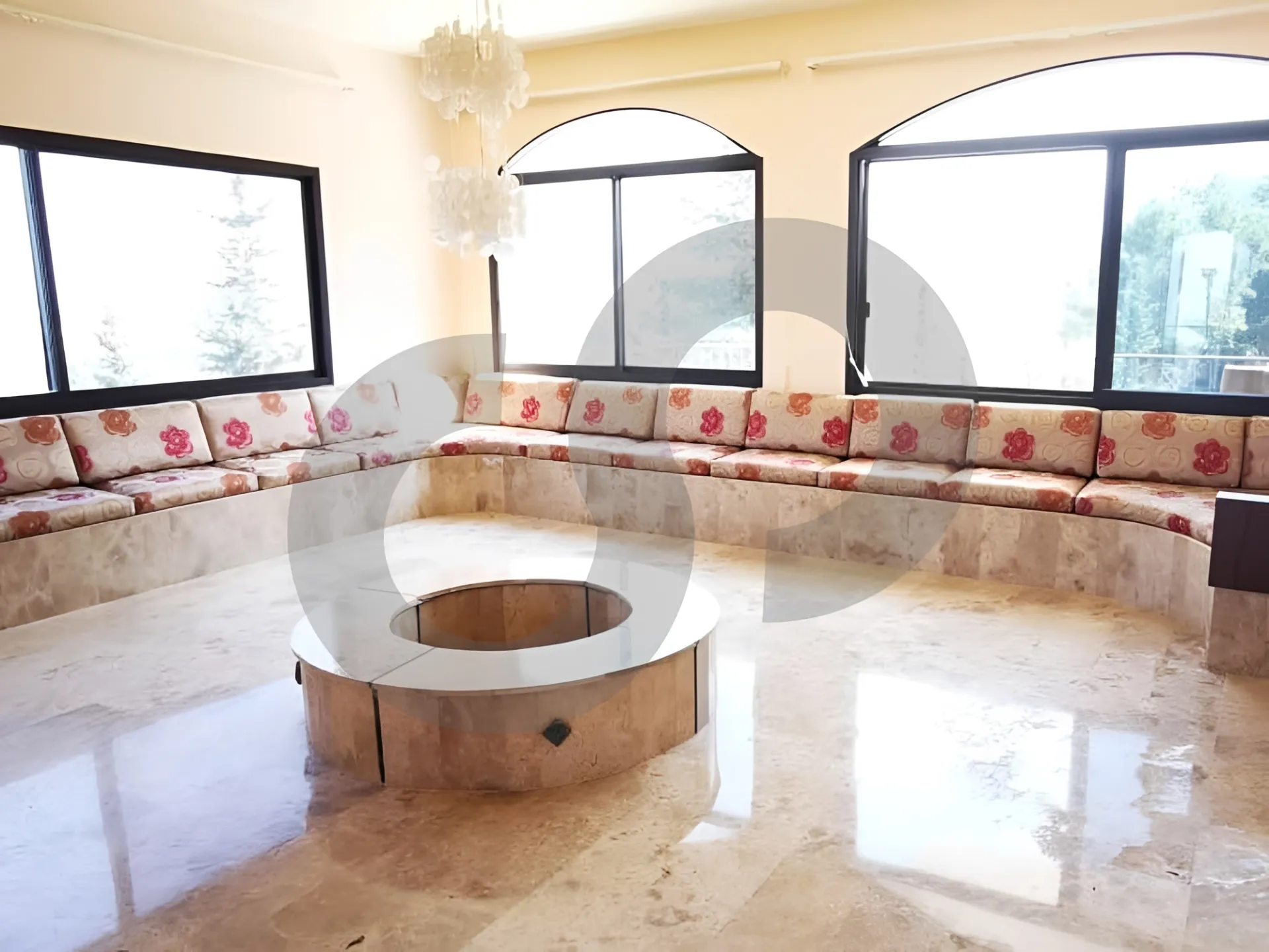Building for Sale in Fatqa