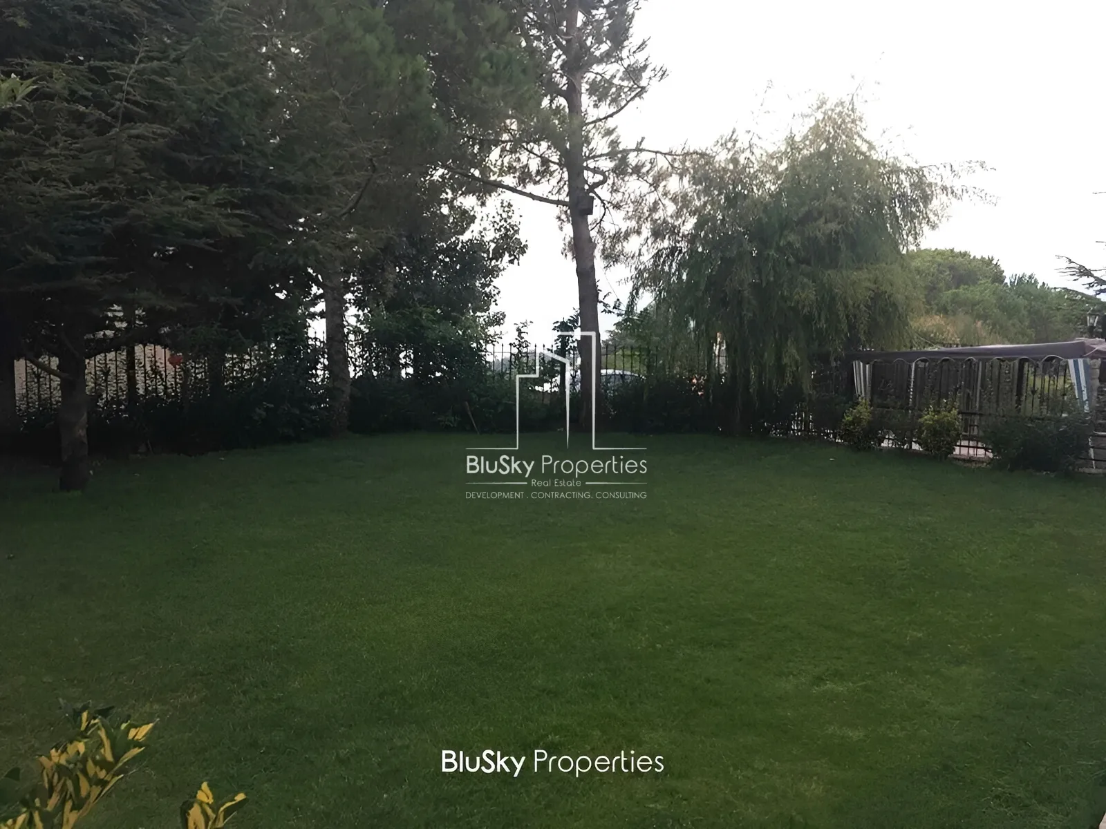 Villa for Sale in Bekfaya - 3 bed, 3 bath