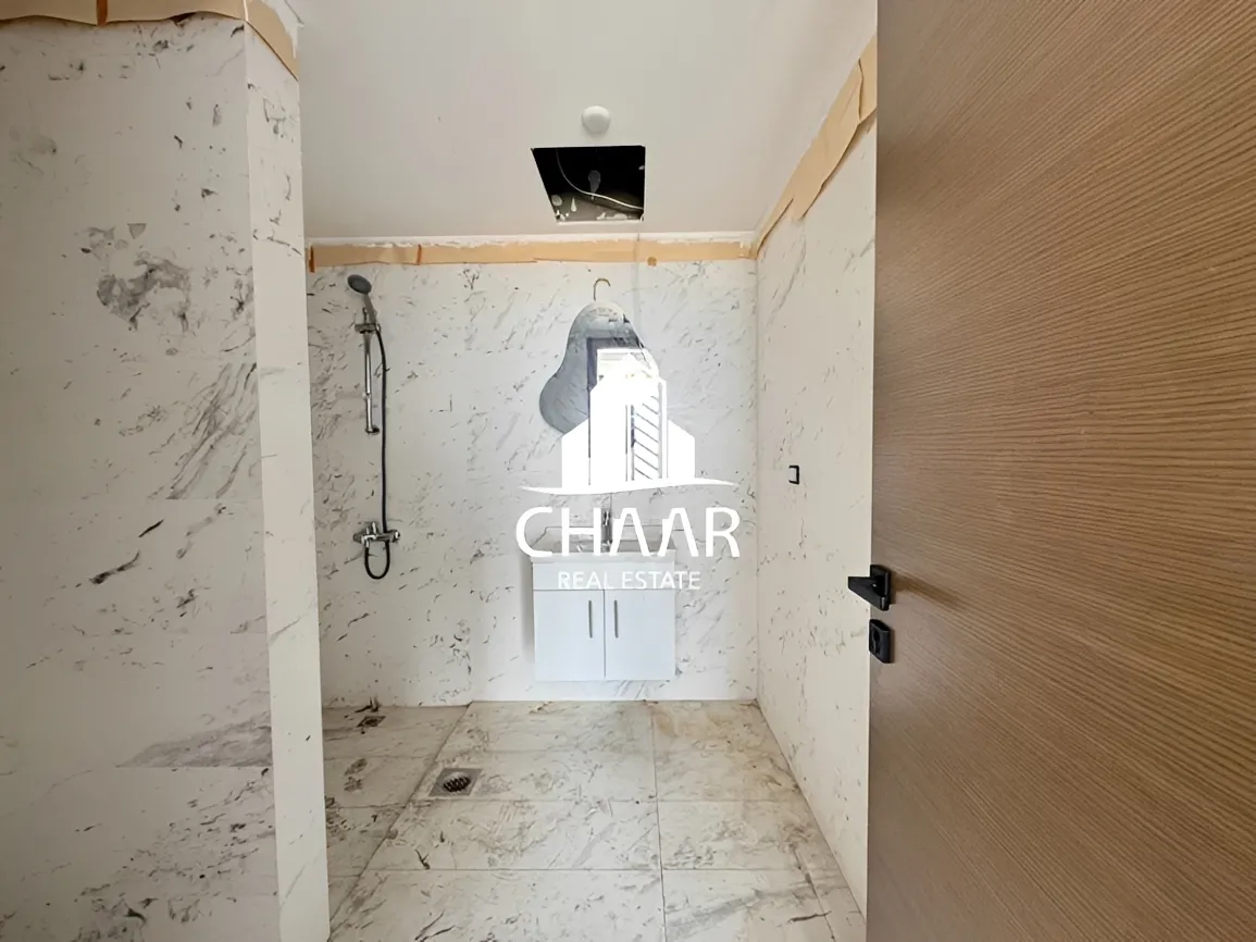 Apartment for sale in Spears, Bayrut, Lebanon