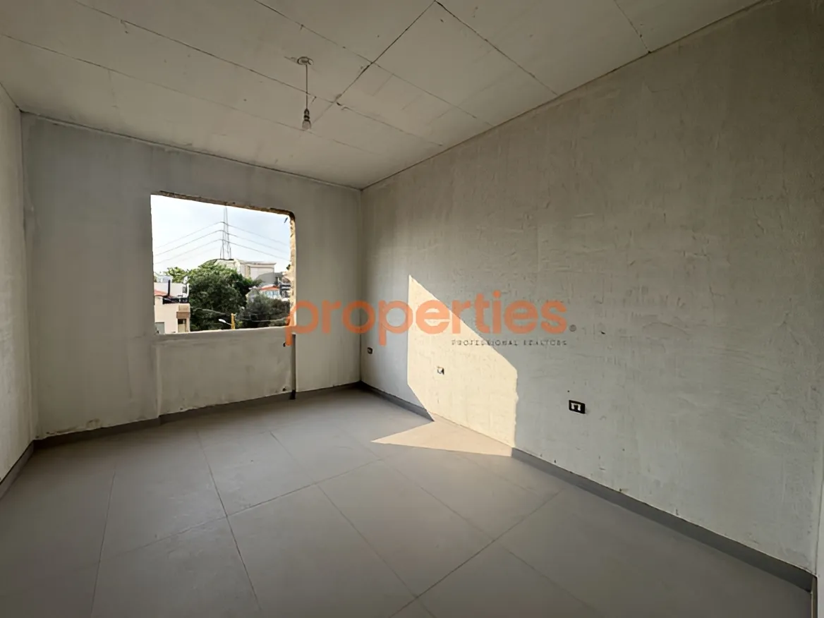 Apartment for Sale in Ain Aar