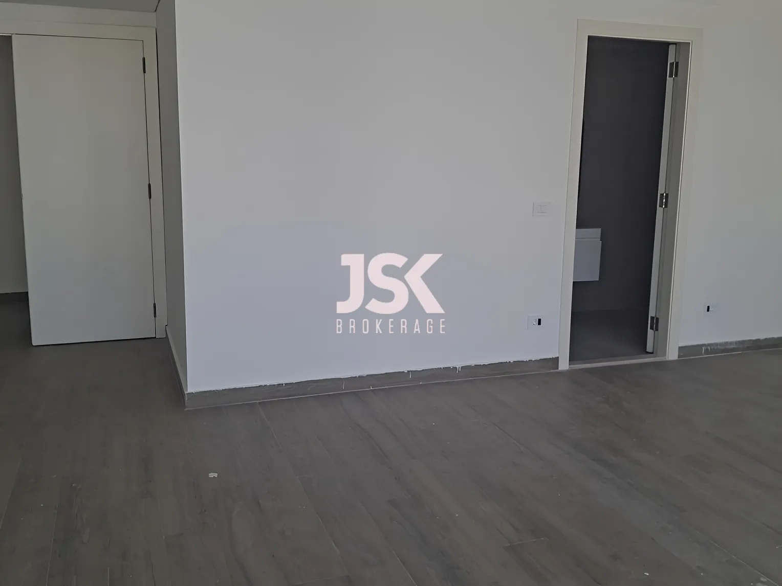 Apartment for Sale in Ras
