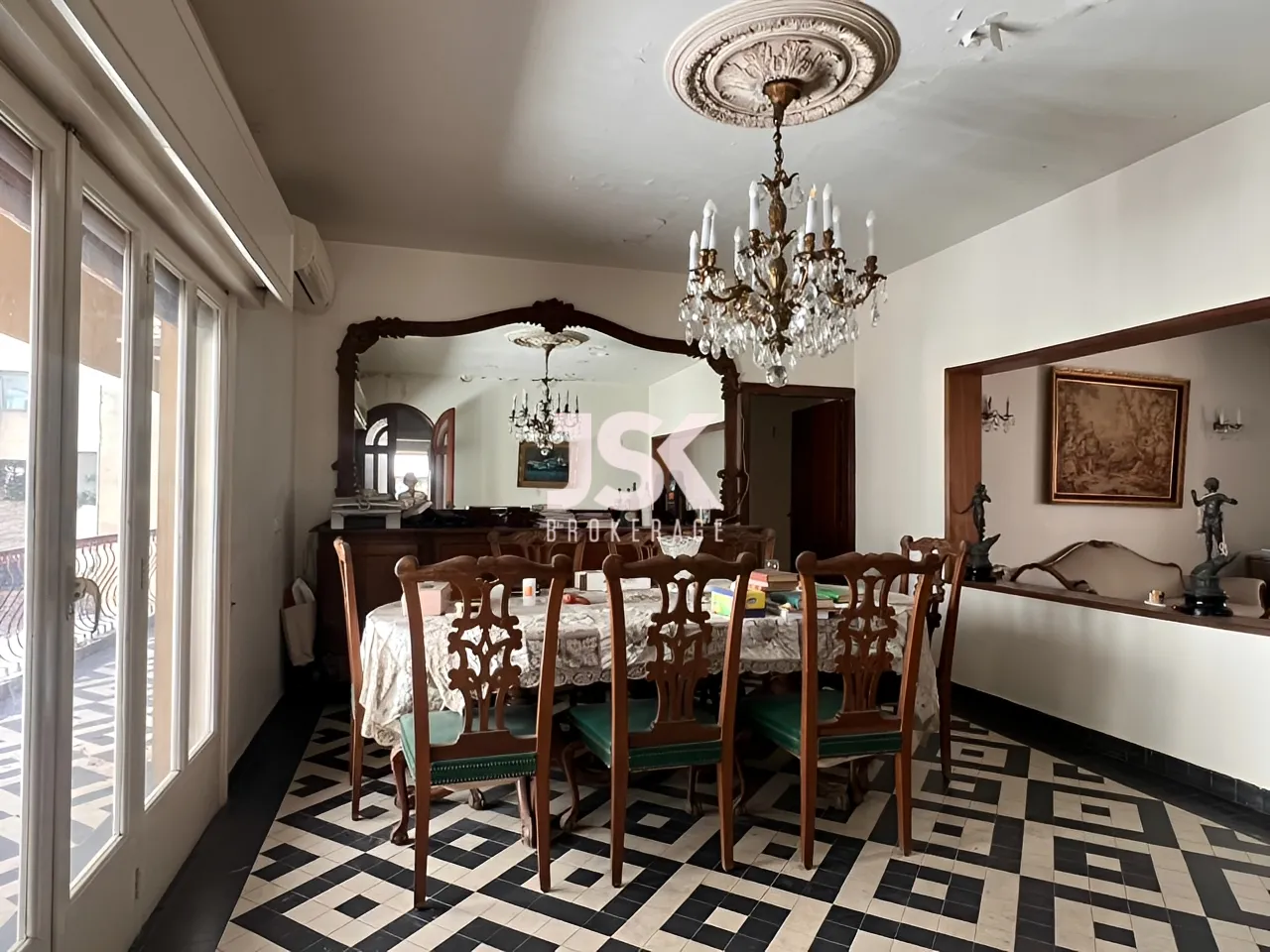 Apartment for Sale in Achrafieh