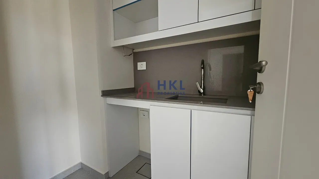 Office for rent in Hamra, Beirut, Lebanon