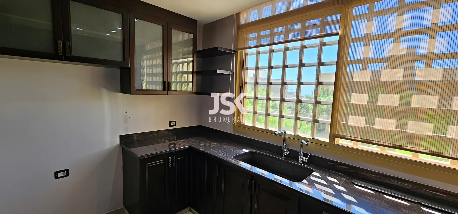 Apartment for Rent in Adma w Dafnah
