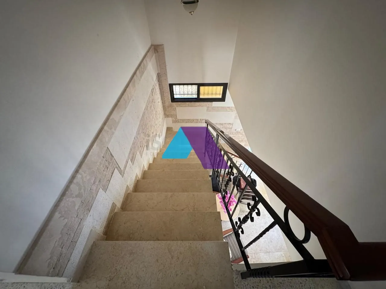 Villa for Sale in Aannaya
