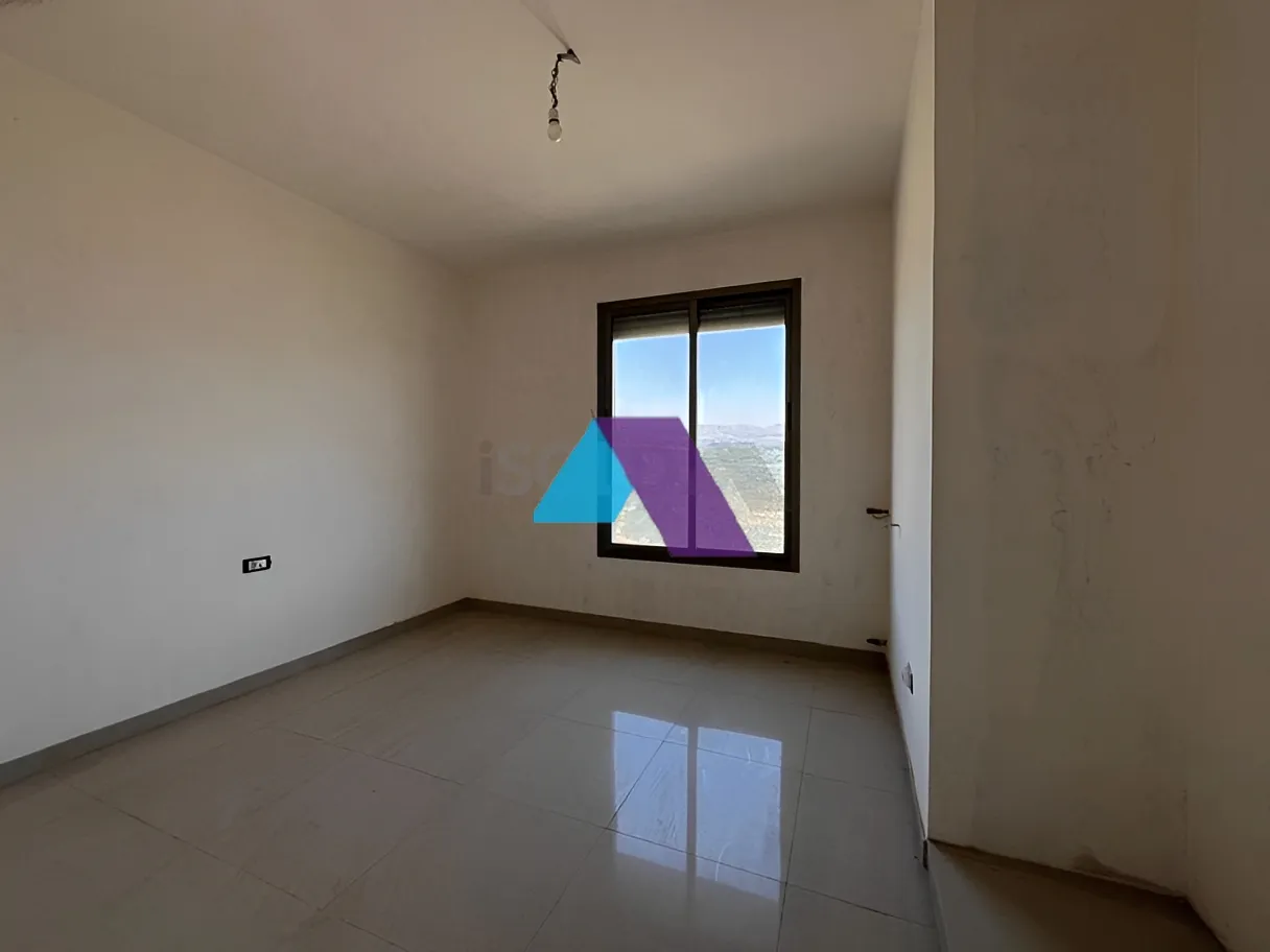 Apartment for sale in Beit Meri