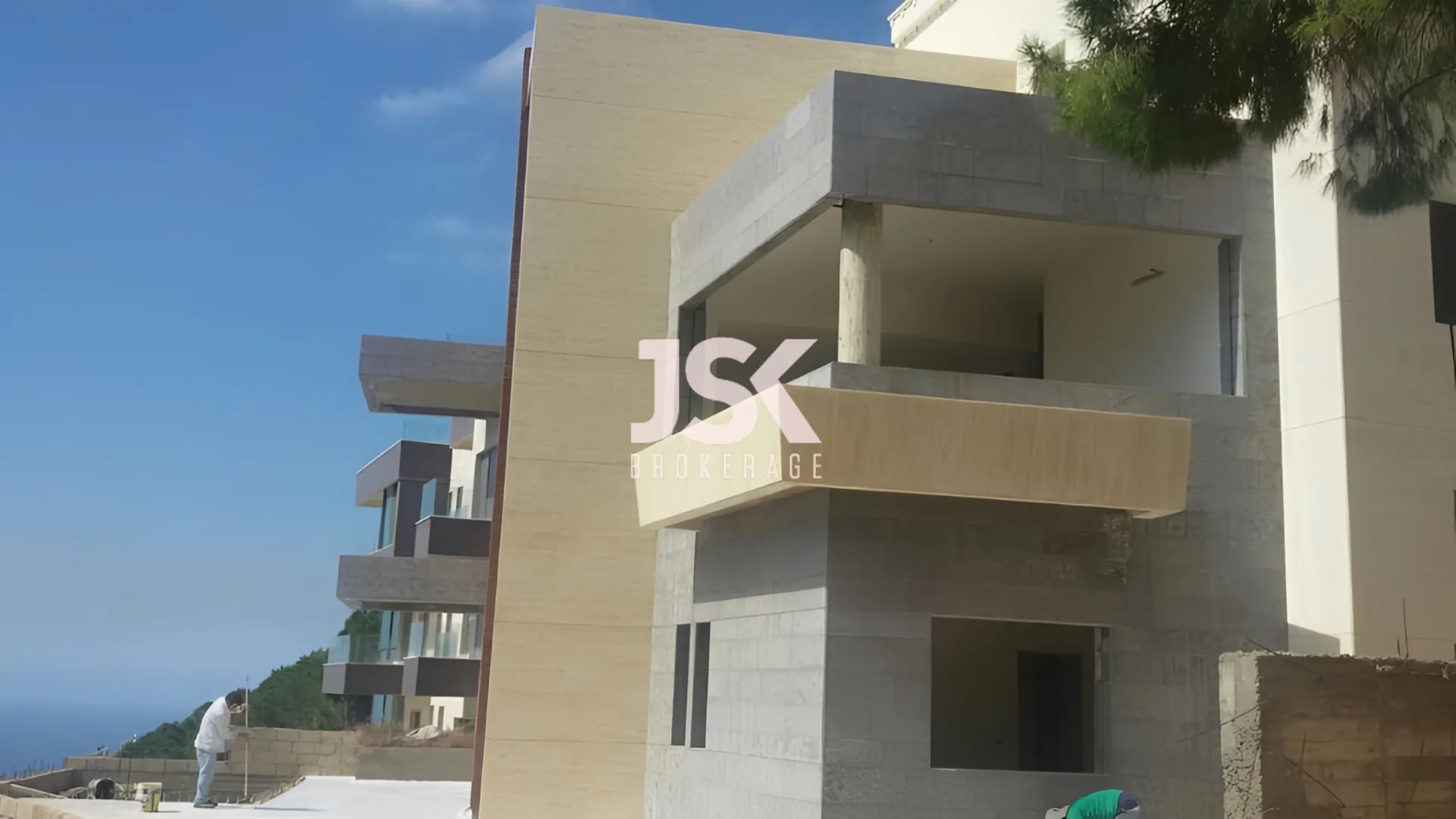 Villa for Sale in Chnaneir, Lebanon - 9 bed, 8 bath