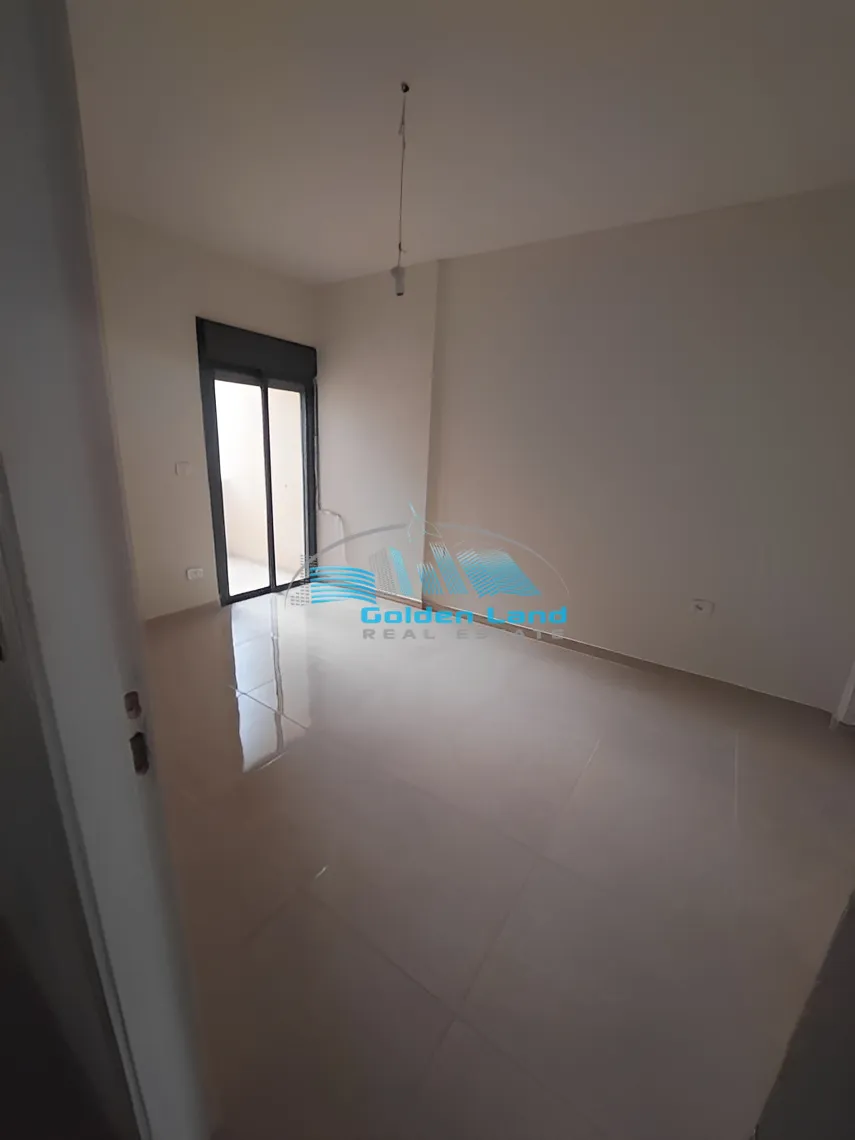 Apartment for Sale in Mazraat Yachoua, Lebanon