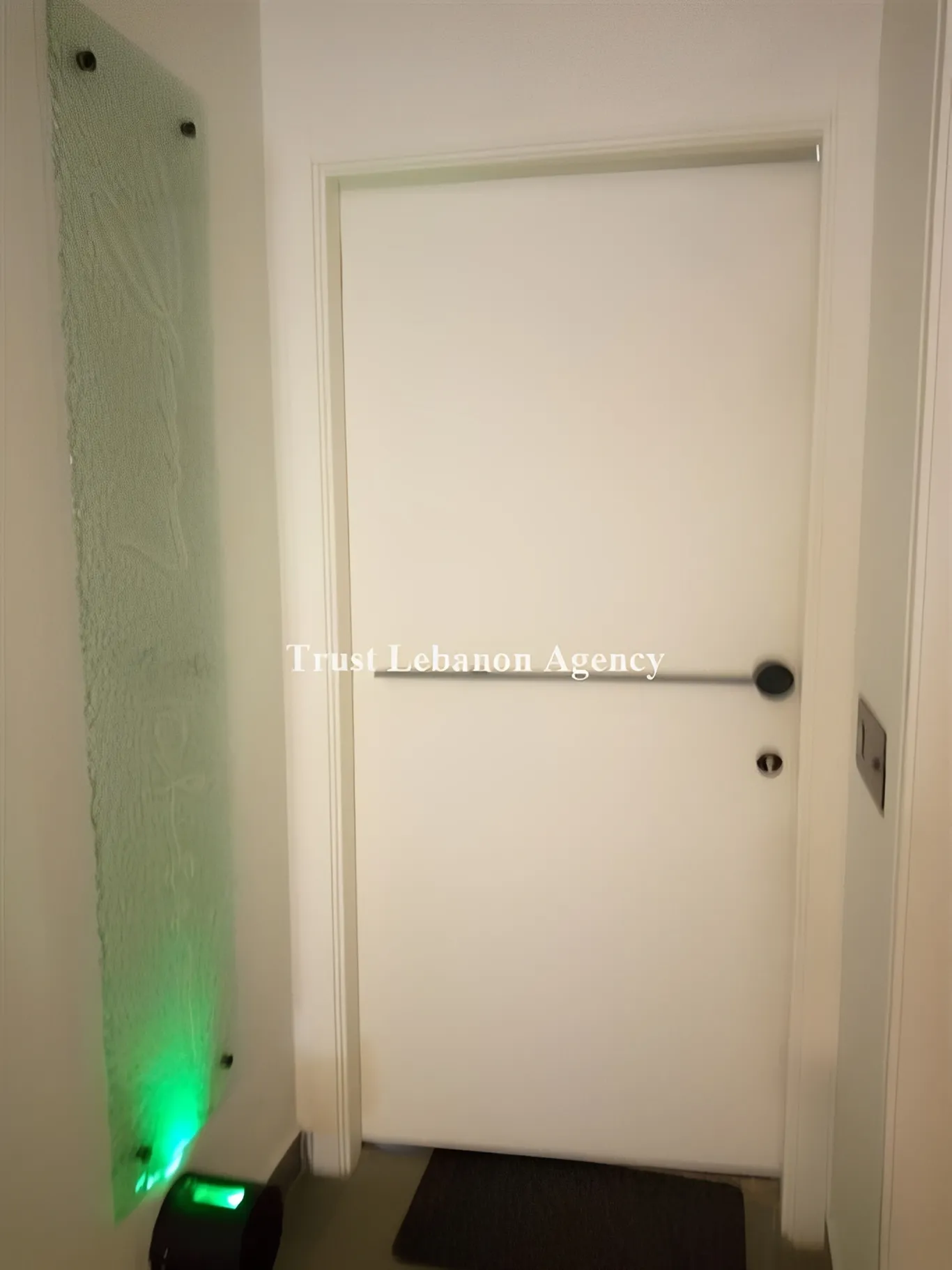 Office for rent in Baabda, Badaro
