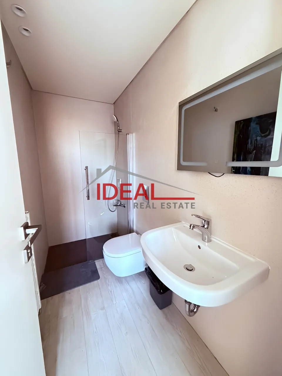 Chalet for Sale in Faqra