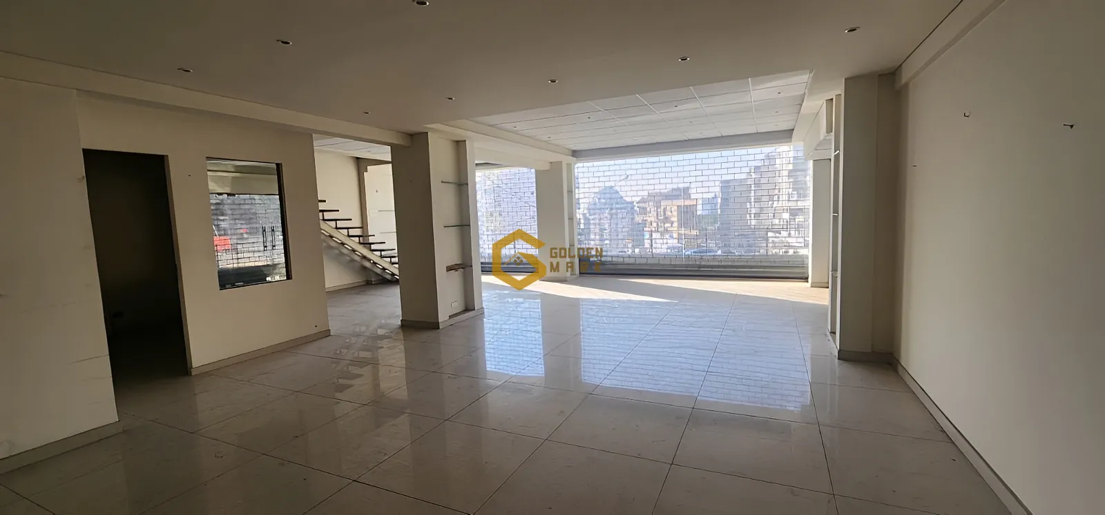Shop for rent in Mansourieh