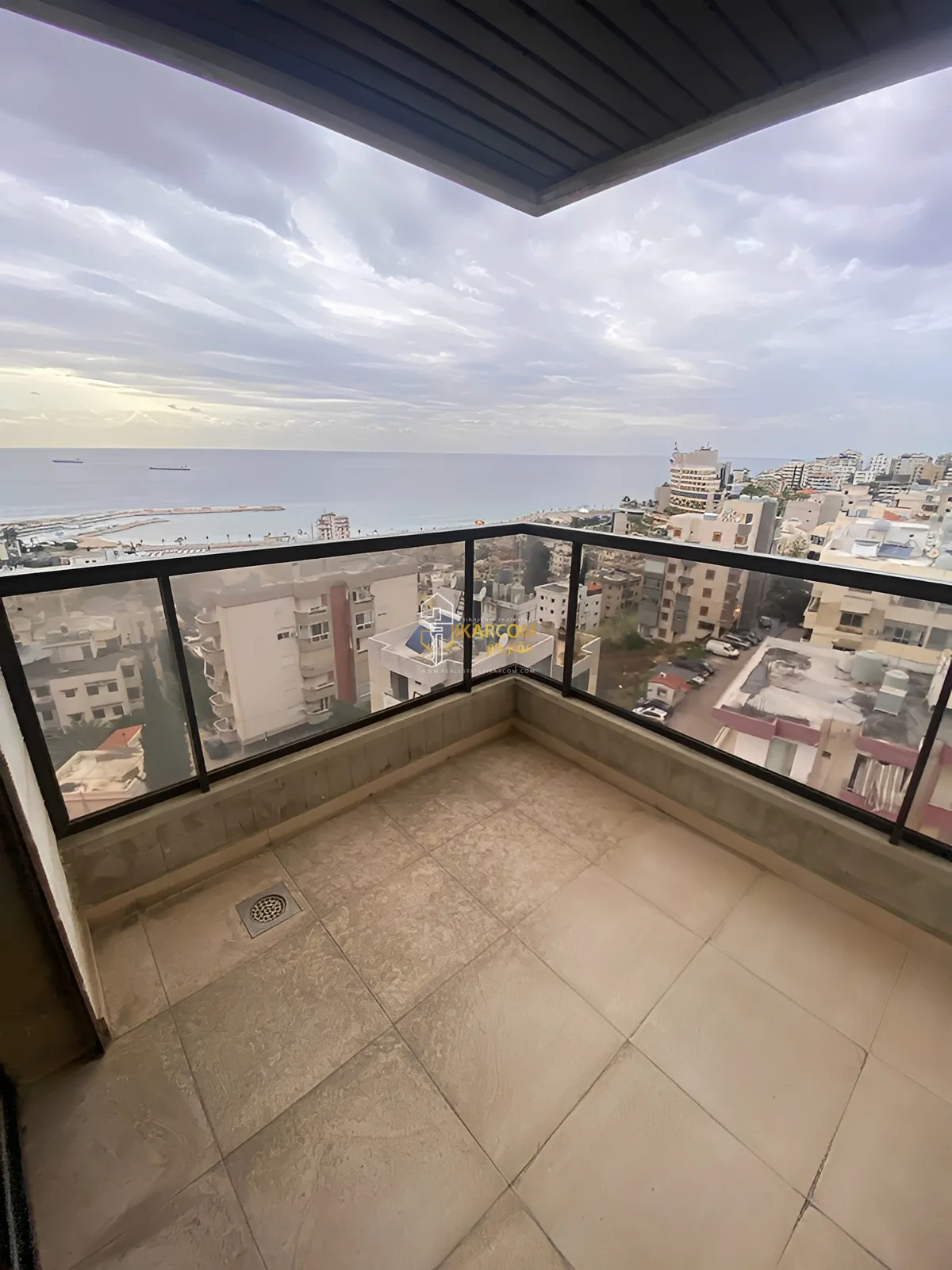 Duplex for Sale in Dbaye