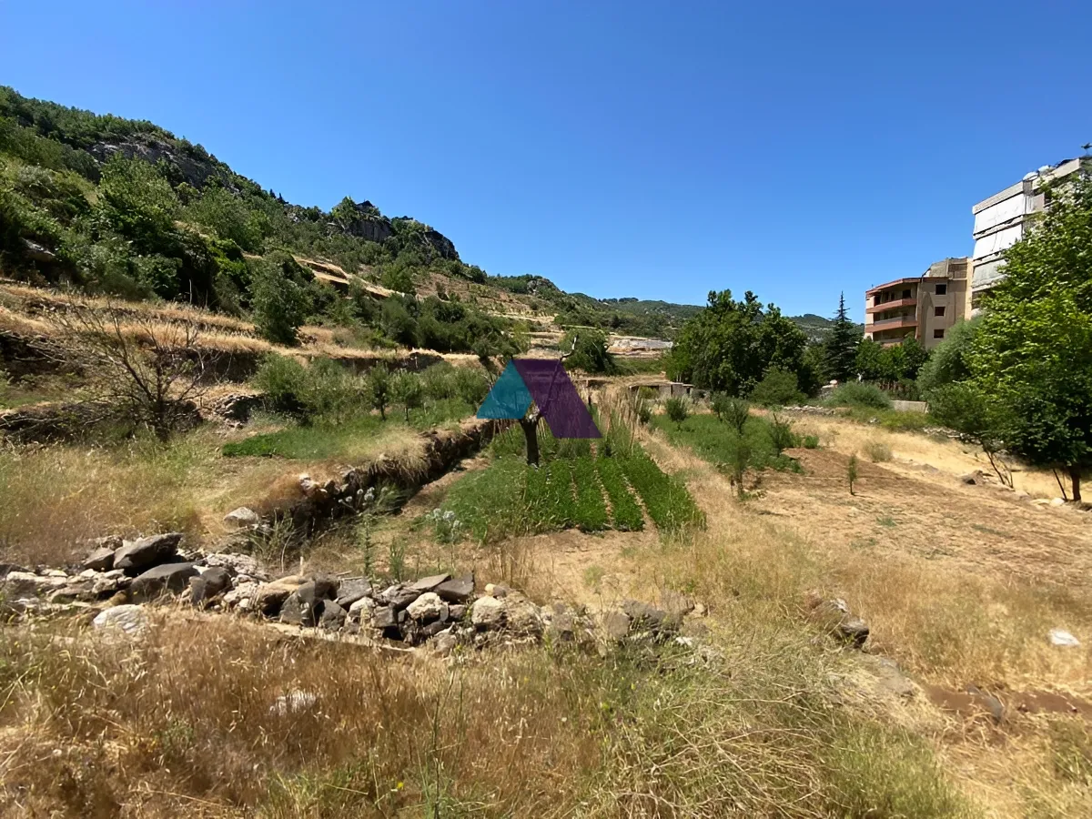 Land for Sale in Hrajel