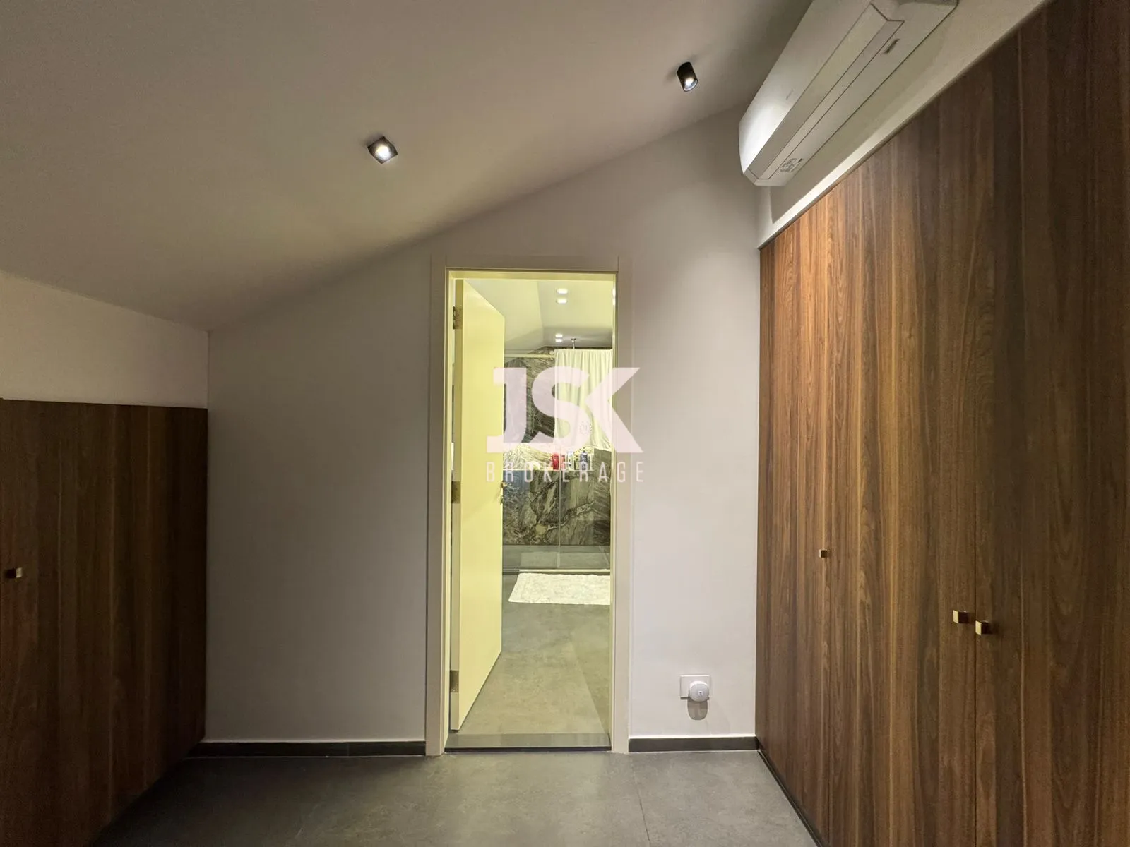 Duplex for Sale in Beit Meri