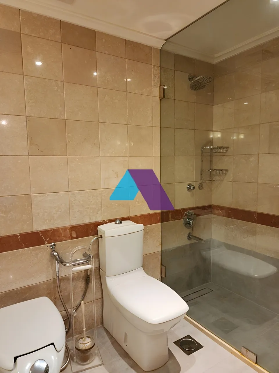 Apartment for Sale in Ain Al Mraiseh