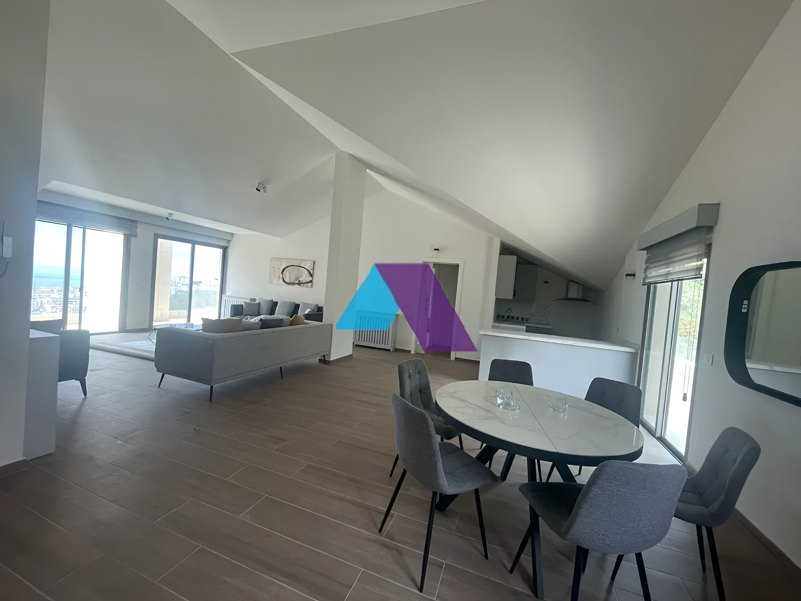 Apartment for Sale in Ain Saadeh