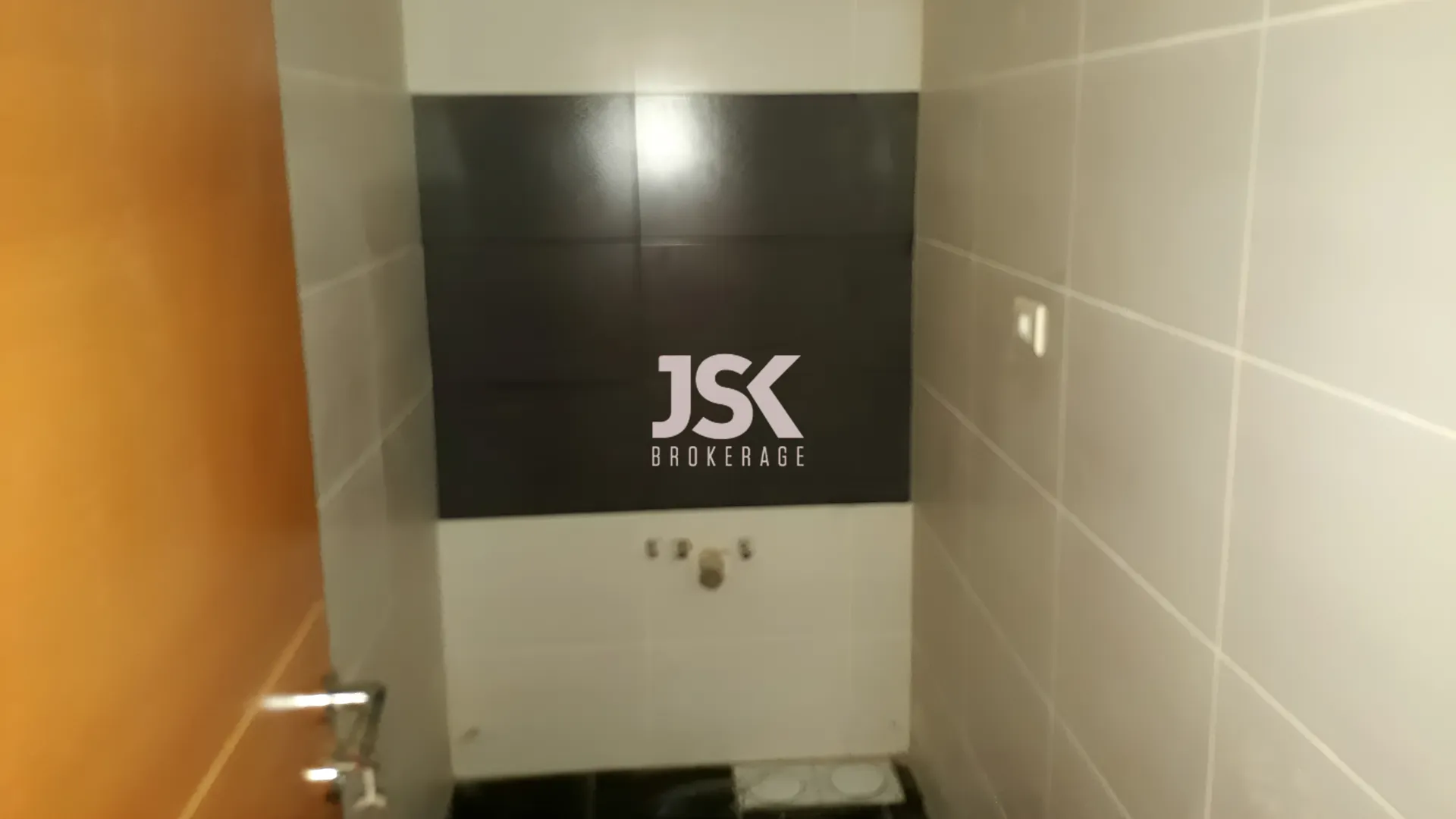 Office for Rent in Antelias