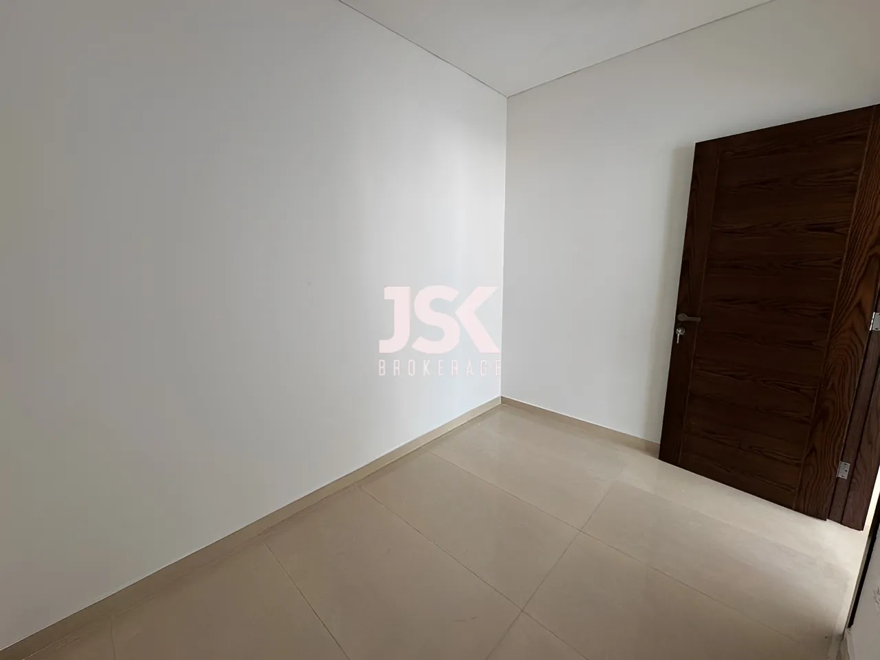 Office for Rent in Adliyeh