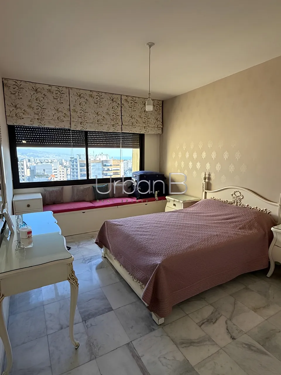 Apartment for sale in Mar elias, beirut, lebanon