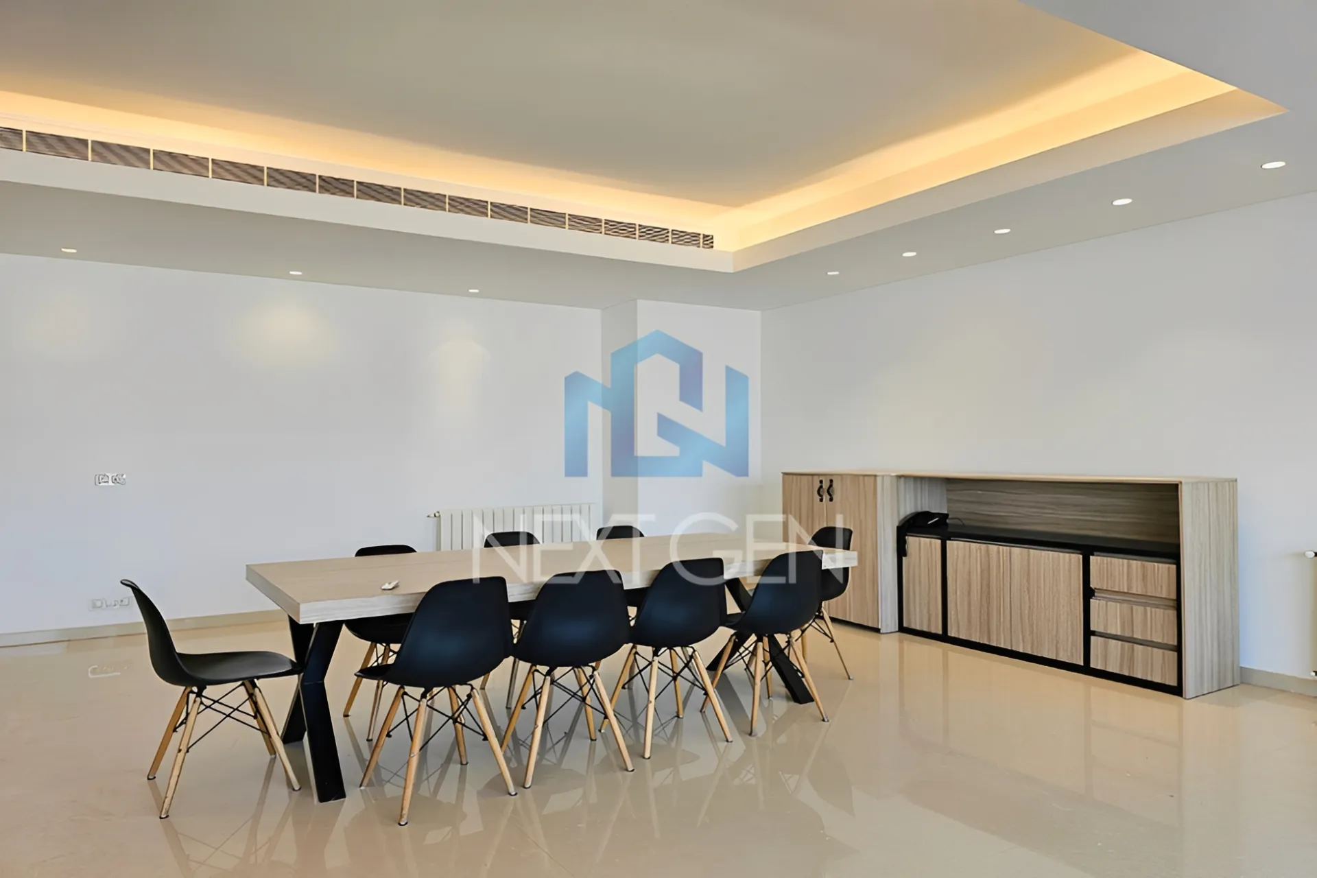 Apartment for rent in Achrafieh, Beirut, Lebanon - 4 bed, 5 bath