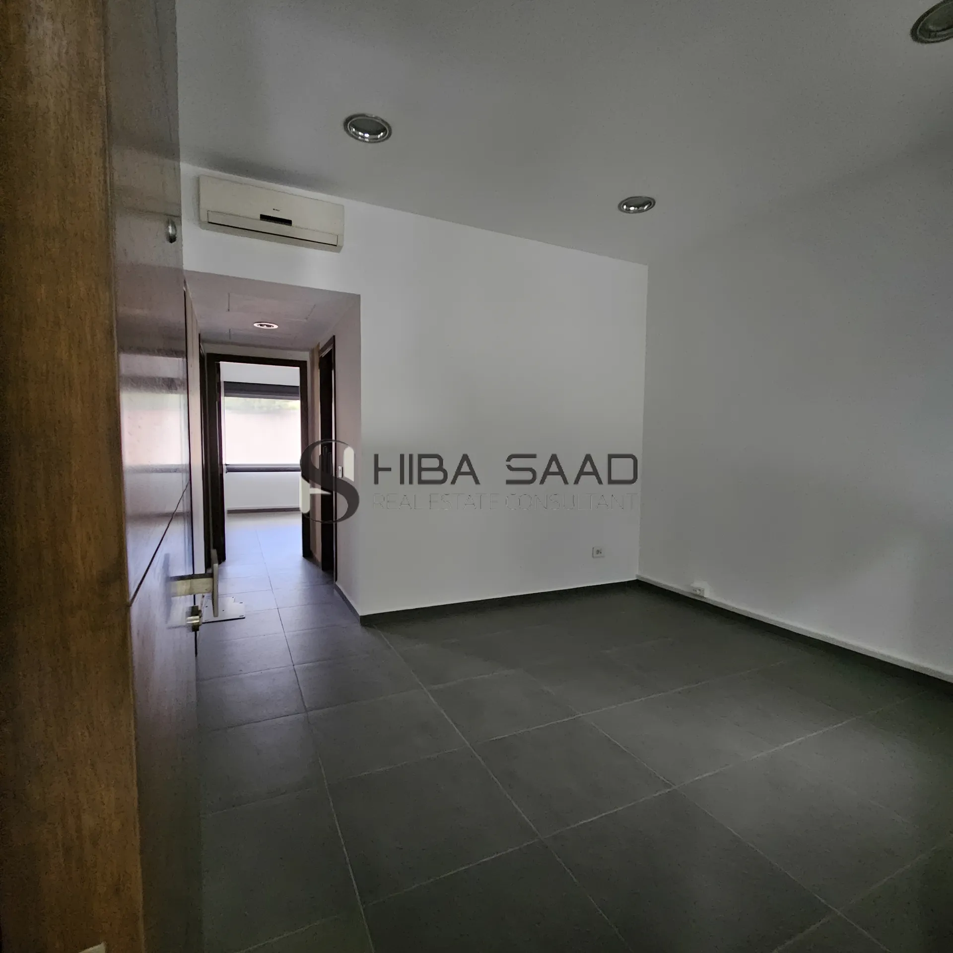 Commercial Property in Horch tabet