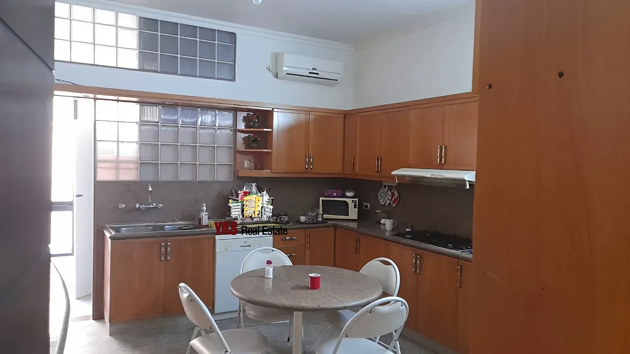 Office for Sale in Jnah