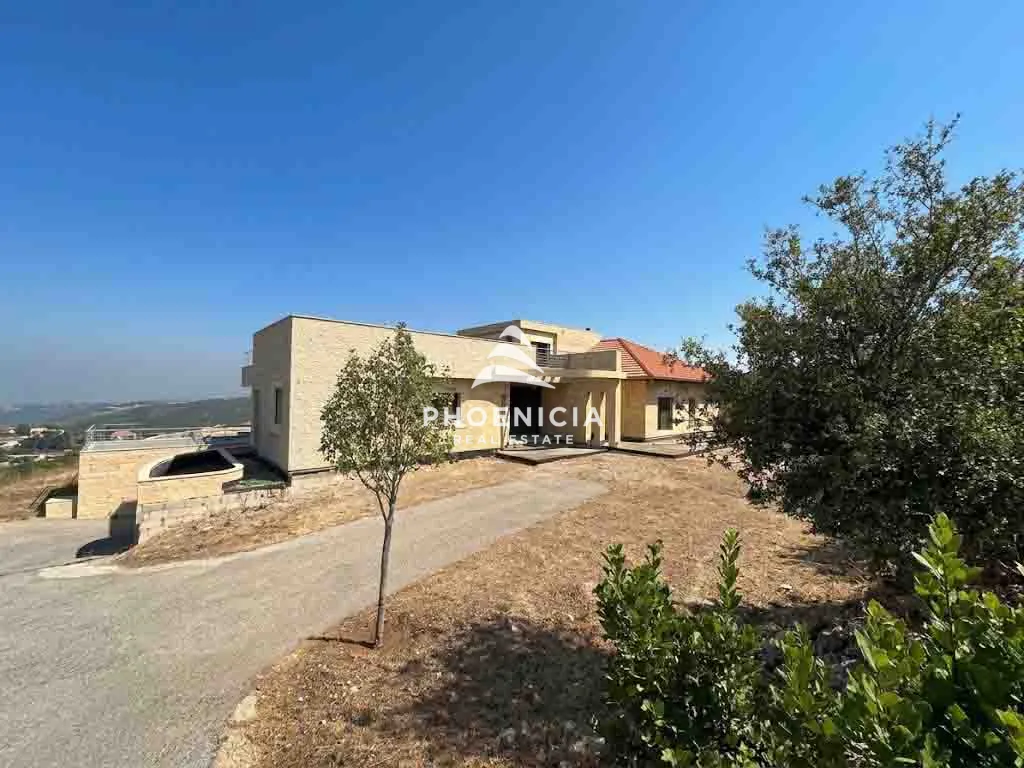 Villa for sale in Bejjeh, Lebanon