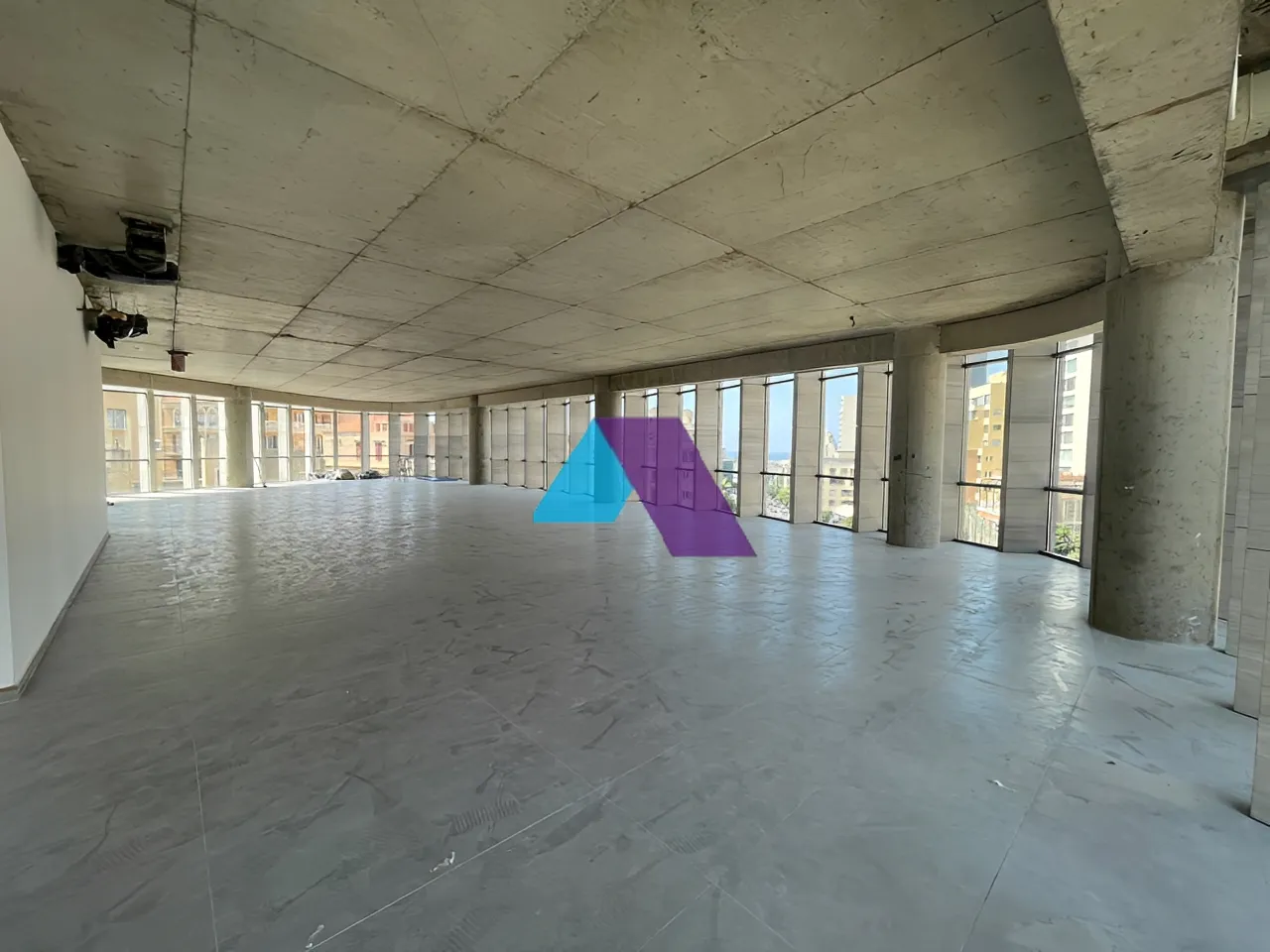 Office for rent in Saifi Village
