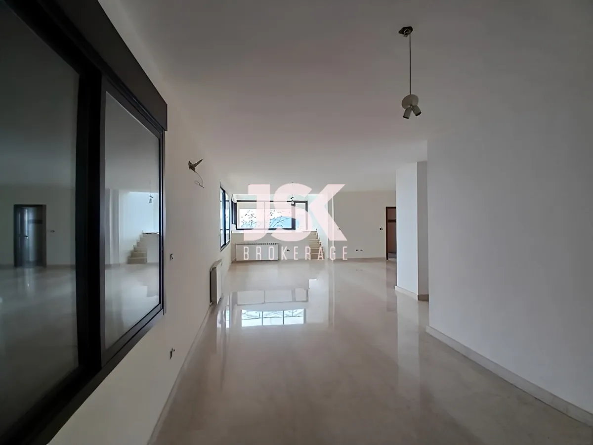 Apartment for Sale in Mazraat Yachoua, Lebanon