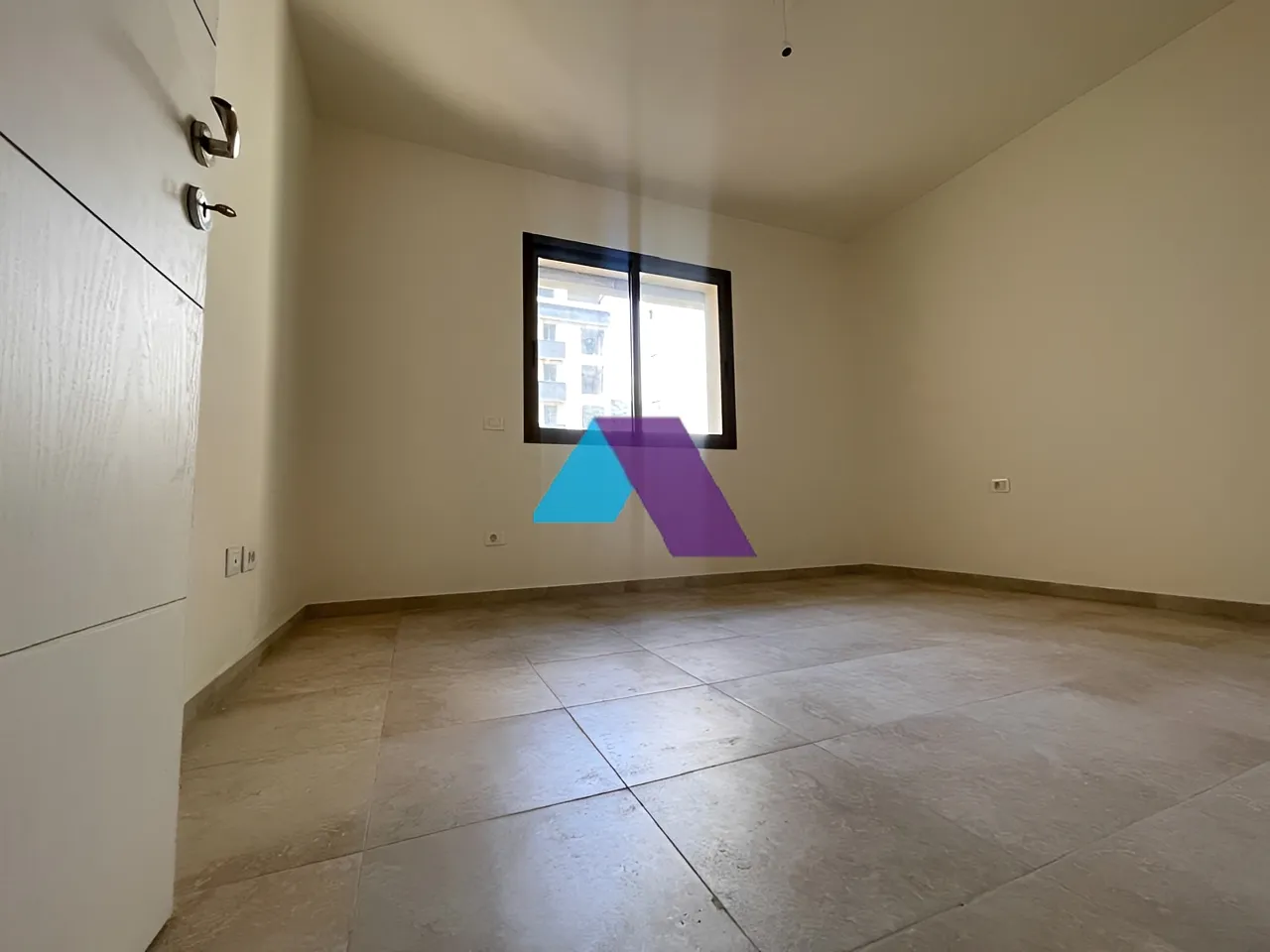Apartment for Sale in Barbour