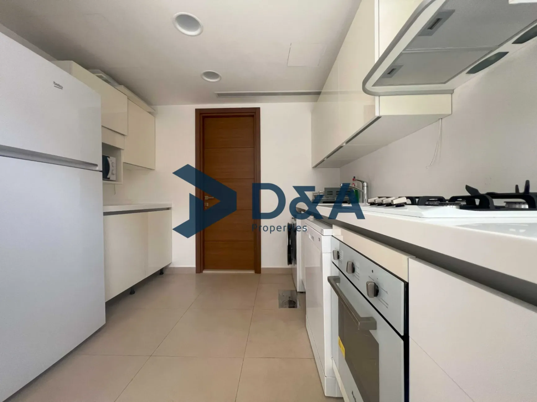 Apartment for rent in Achrafieh, Beirut, Lebanon - 2 bed, 4 bath