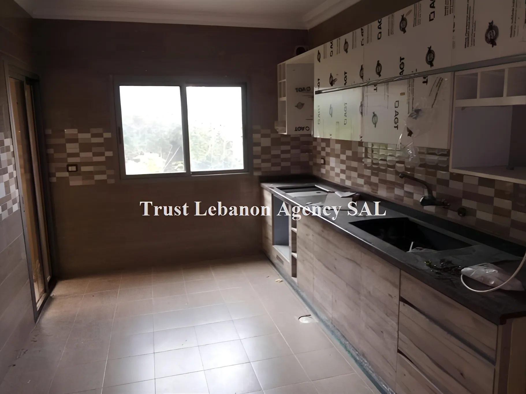Apartment for Sale in Choueifat, Al Aamroussieh