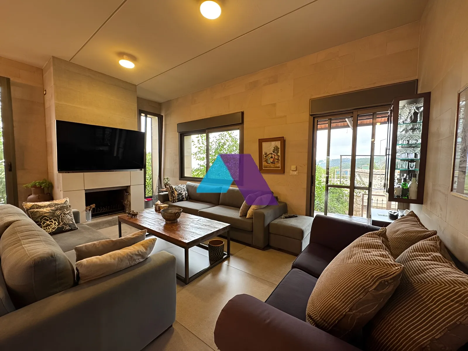 Villa for Sale in Breij