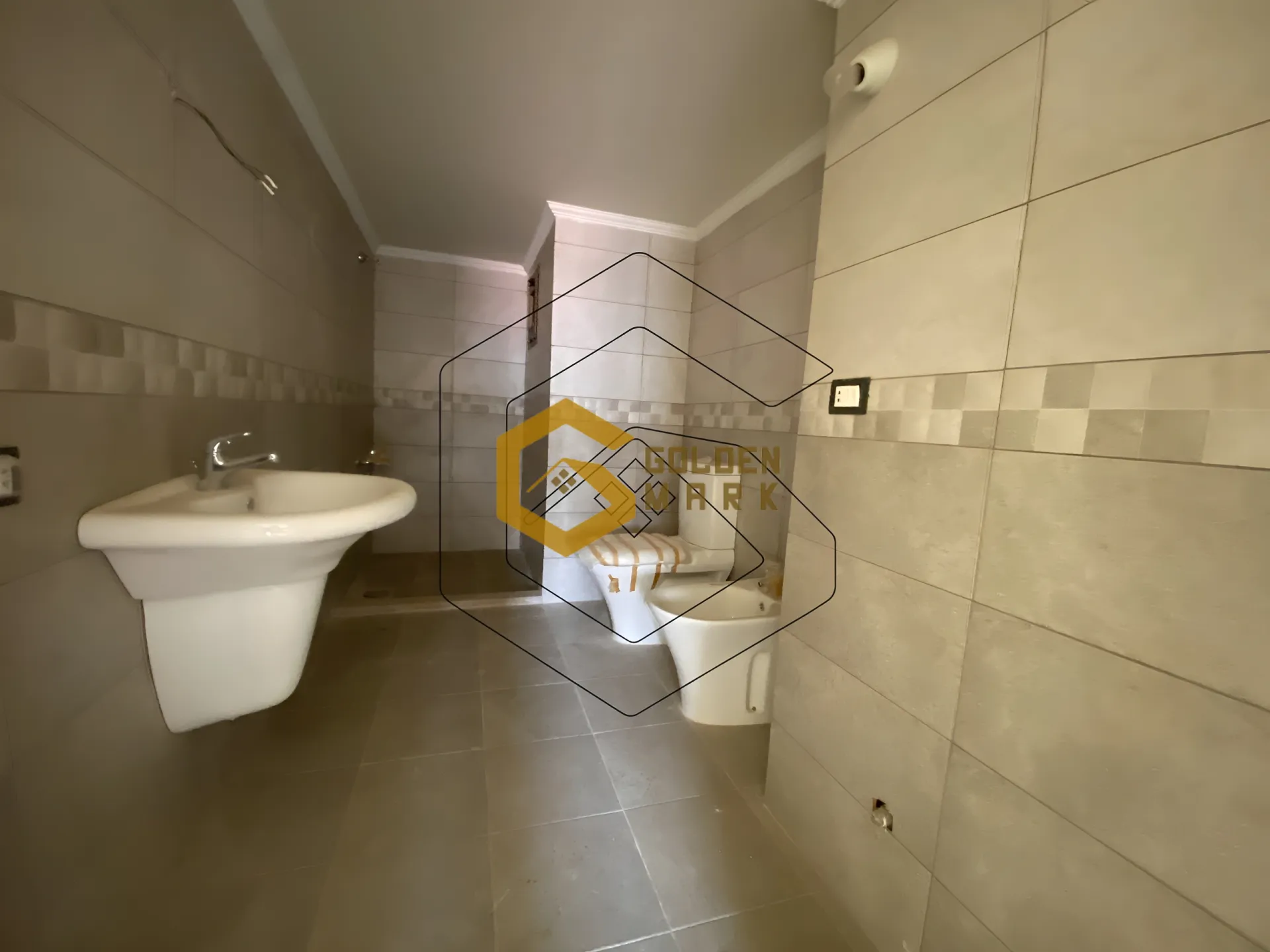 Duplex for Sale in Hboub