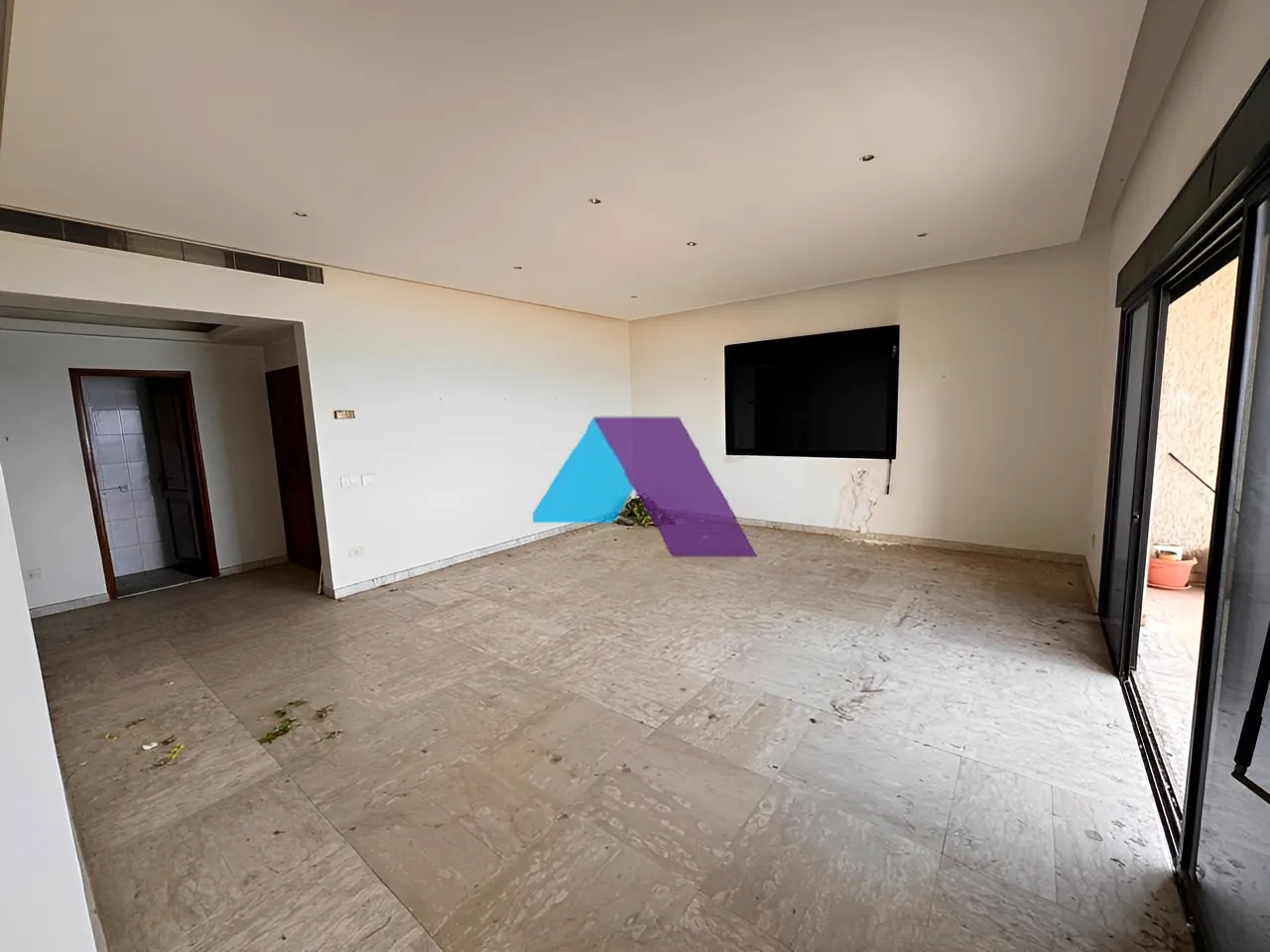 Apartment for Sale in Haret Sakher - 3 bed, 2 bath